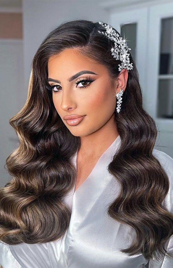 Hollywood waves hair accessories