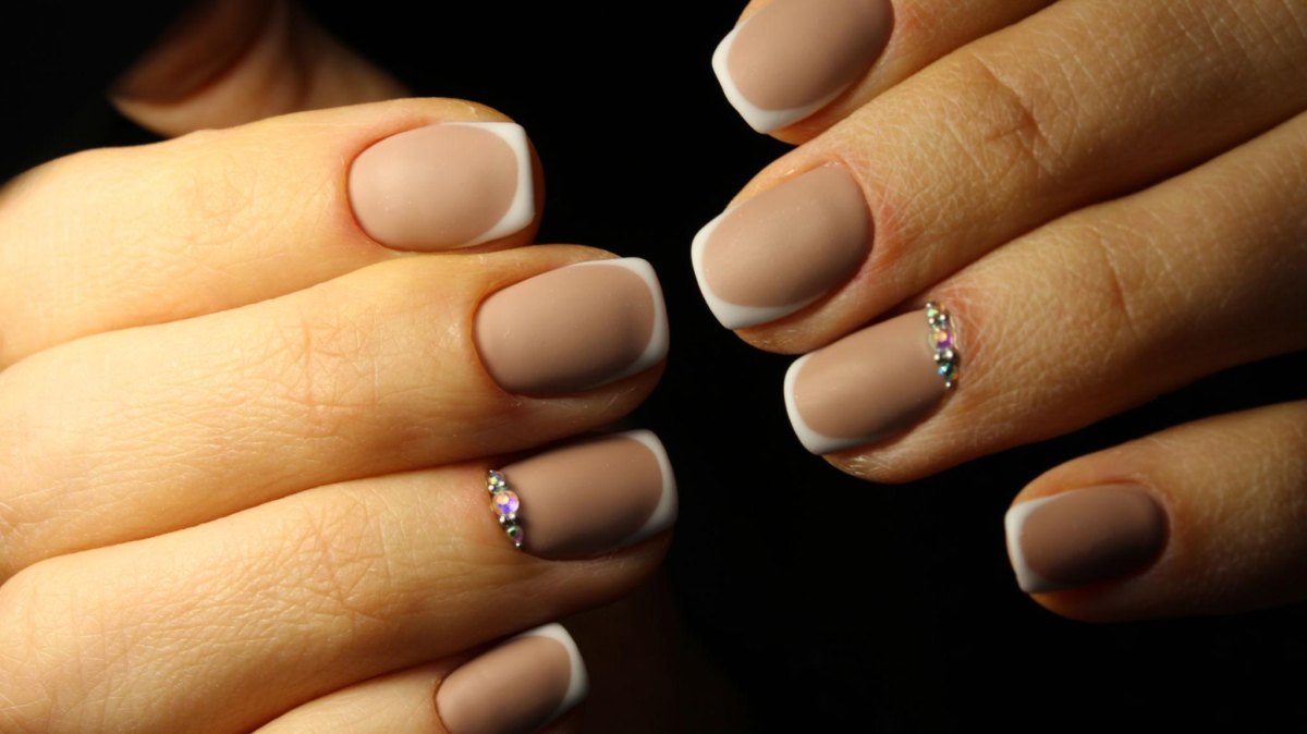 Matte gemstone French manicure