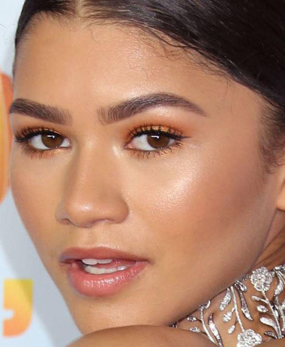 Zendaya radiant skin natural contour makeup