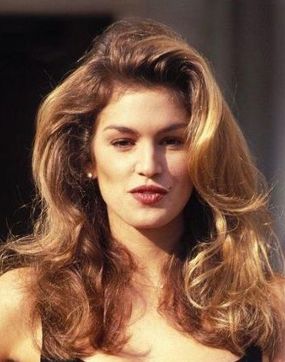 Supermodel lifted root 90s blowout